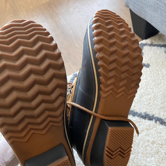 NWT, Sorrel Winter Boots Womens in Size 7 - Picture 5 of 6